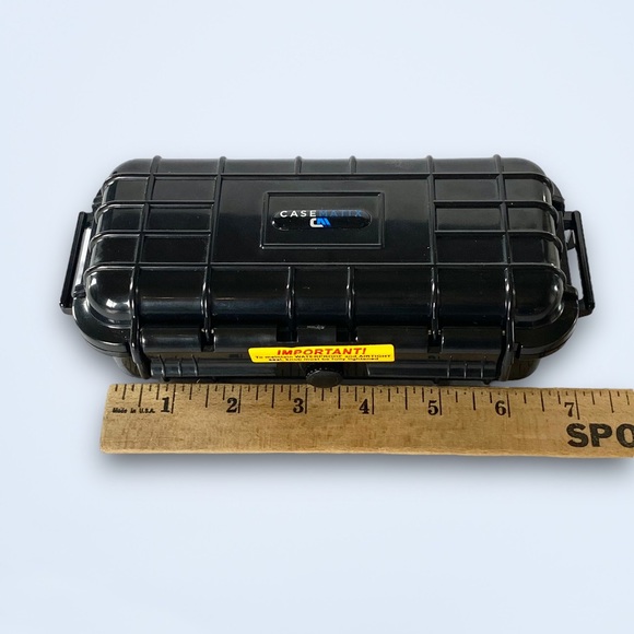 CASEMATIX 7.75" Waterproof Hard Travel Case Foam Interior - Picture 6 of 6